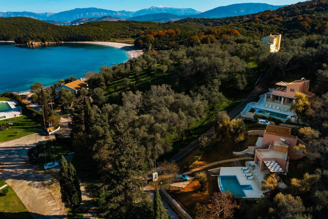 Breeze & Coco By Konnect, Avlaki Beach Villa Kassiopi